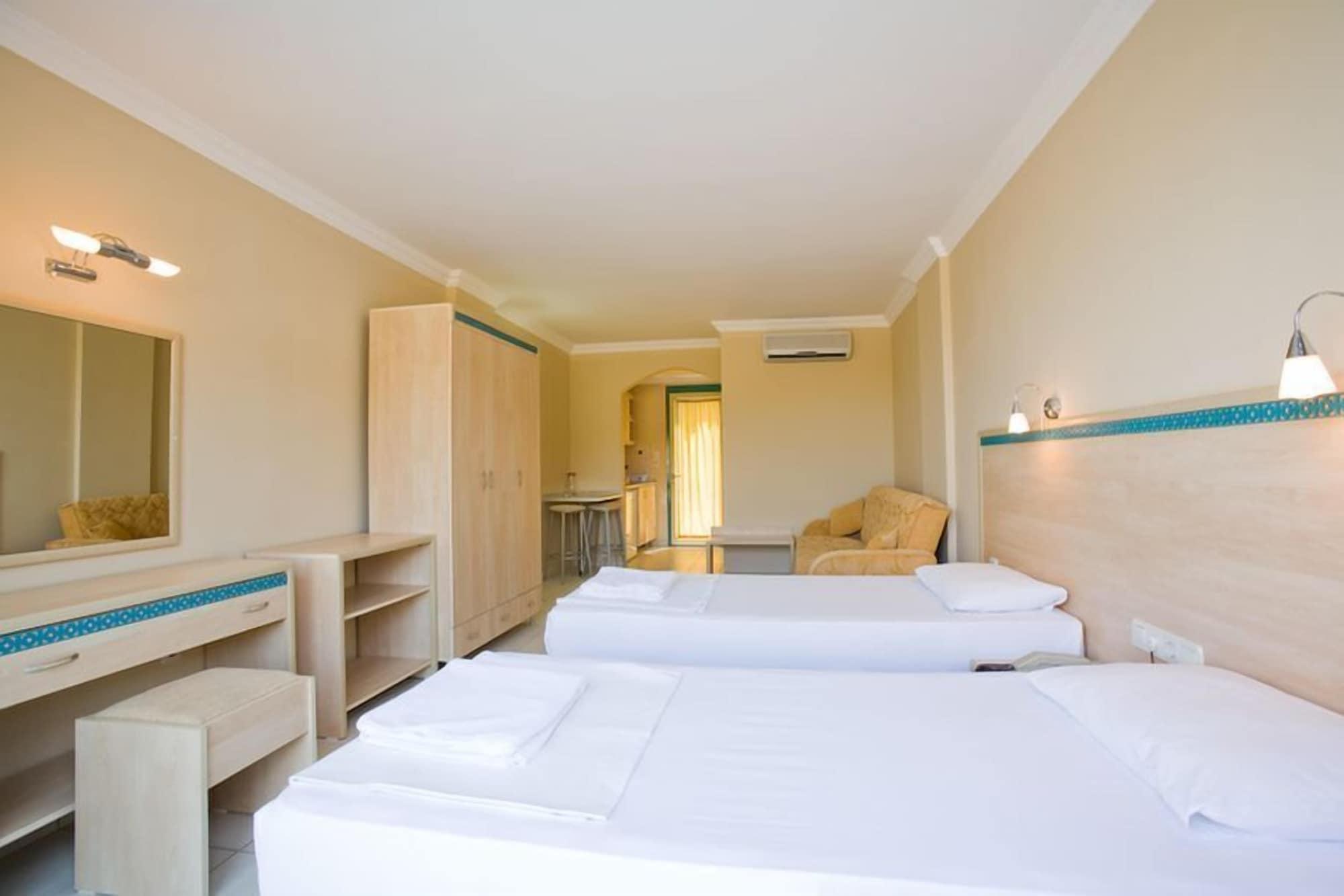 בודרום Siesta Beach Apartment מראה חיצוני תמונה
