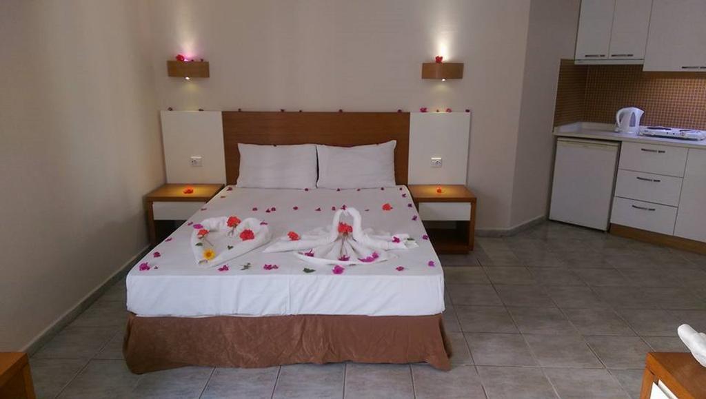 בודרום Siesta Beach Apartment מראה חיצוני תמונה