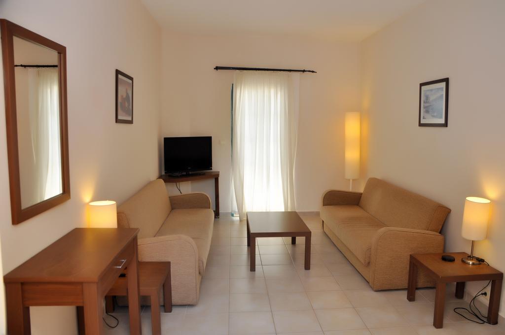 בודרום Siesta Beach Apartment מראה חיצוני תמונה